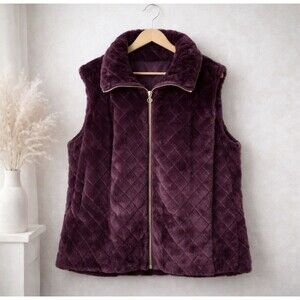 Carmen Marc Valvo Women's Faux Fur Quilted Vest Purple Gold Hardware Size 3X